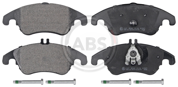 Гальмівні колодки пер. MB C/E-клас (W204/W212) 07-