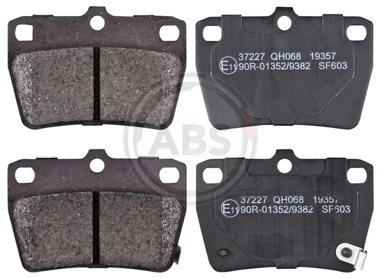 Гальмівні колодки зад. RAV 4 00-05 (AKEBONO)